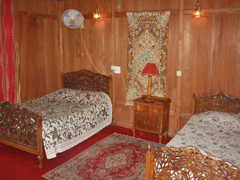 Akbar Group Of Heritage Houseboats Nagin Bagh Экстерьер фото