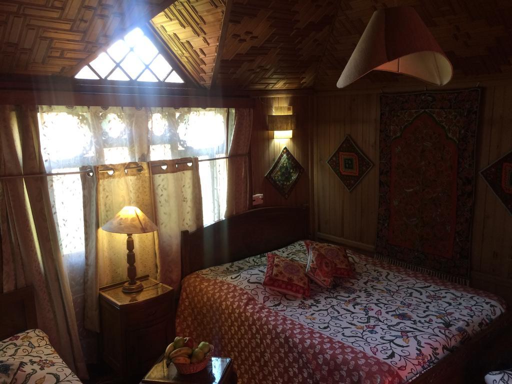 Akbar Group Of Heritage Houseboats Nagin Bagh Экстерьер фото